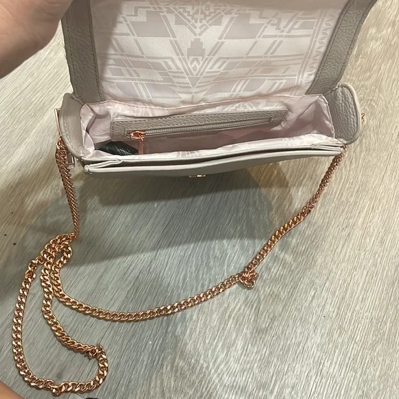 Ted Baker Bag - Picture 7 of 11